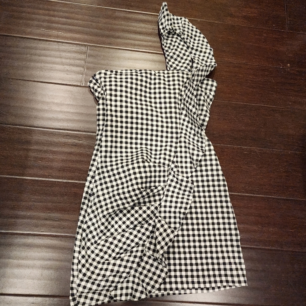 Haute Rogue Gingham Ruffled Fitted Minidress Size S - Picture 2 of 13